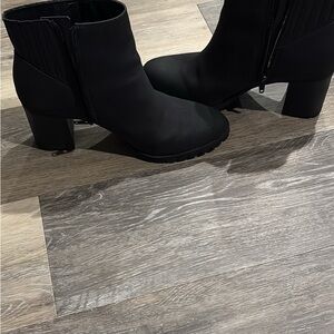 Kelly & Katie Black Heeled Boots